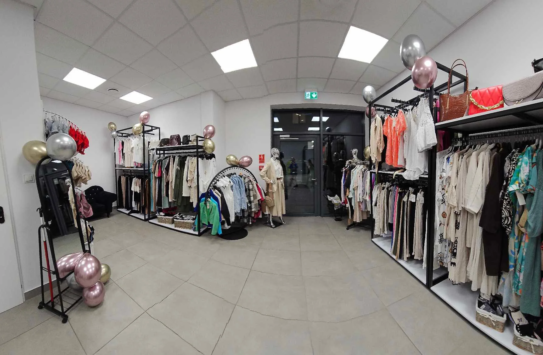 Wnętrze Ola Butik w Skórczu